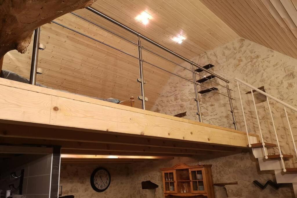 Le Portougais, Chalet A Chanaz, La Petite Venise Savoyarde 外观 照片